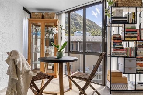 Photo of property in 40g Maunganui Road, Mount Maunganui, 3116