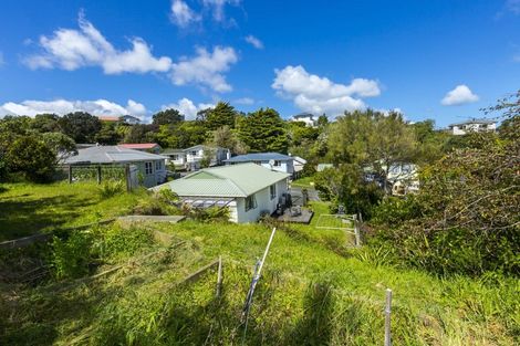 Photo of property in 13 Barberry Grove, Maungaraki, Lower Hutt, 5010