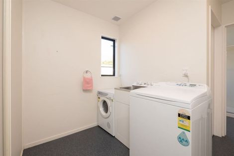 Photo of property in 32a Farquhars Road, Redwood, Christchurch, 8051