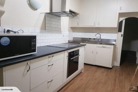 Photo of property in 2/106 Cargill Street, Dunedin Central, Dunedin, 9016