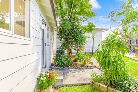 Photo of property in 30a County Road, Torbay, Auckland, 0630