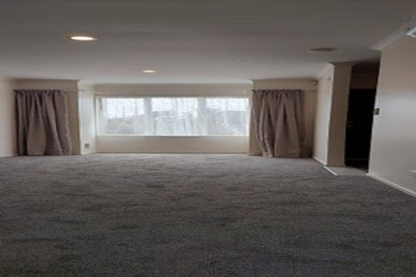 Photo of property in 10 Rosandich Drive, Sunnyvale, Auckland, 0612