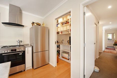 Photo of property in 8 Kaka Street, Waikanae, 5036