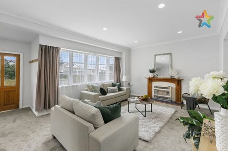 Photo of property in 15 Godley Street, Waterloo, Lower Hutt, 5011