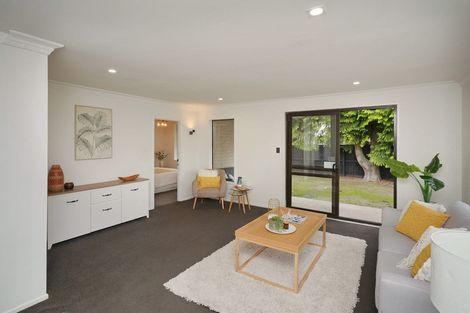 Photo of property in 75 Lakewood Drive, Burwood, Christchurch, 8083