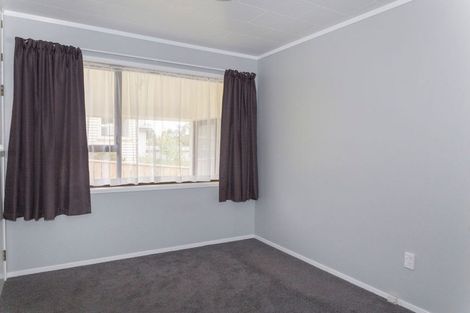 Photo of property in 13 Allan Street, Dannevirke, 4930