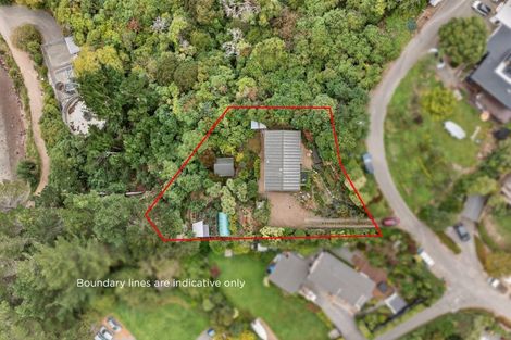 Photo of property in 35 Merlincote Crescent, Governors Bay, 8971