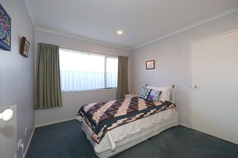 Photo of property in 6a Dules Walk, Taradale, Napier, 4112