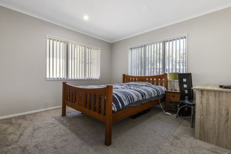 Photo of property in 8a Ellen Street, Manurewa East, Auckland, 2102