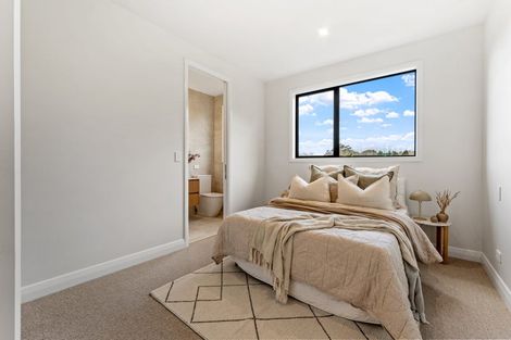 Photo of property in 67a Sandpiper Avenue, Point Wells, 0986