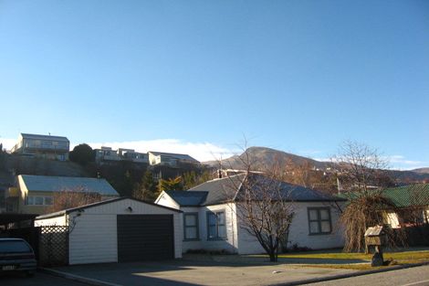 Photo of property in 85 Mcdonnell Road, Arrowtown, 9302