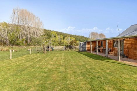 Photo of property in 948 Dipton Mossburn Road, Castle Downs, Dipton, 9791