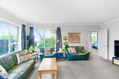 Photo of property in 40 Oriana Crescent, Hornby, Christchurch, 8042