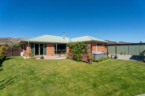 Photo of property in 19 Fenwick Crescent, Cromwell, 9310