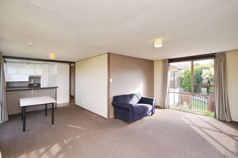 Photo of property in 49 Oldwood Street, Bishopdale, Christchurch, 8053