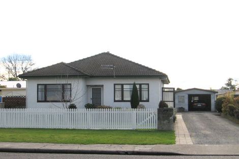 Photo of property in 1102 Jellicoe Street, Mayfair, Hastings, 4122