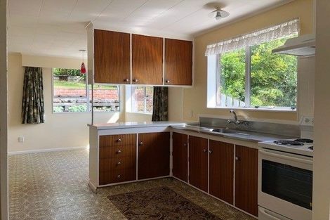 Photo of property in 55 Norana Road, Timberlea, Upper Hutt, 5018