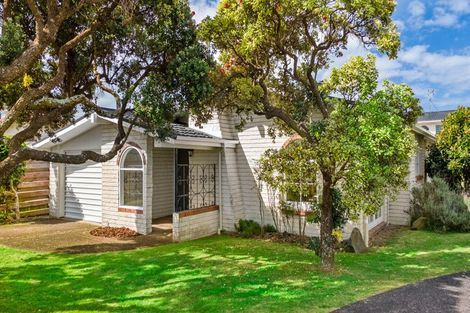 Photo of property in 1/17 Craig Road, Milford, Auckland, 0620