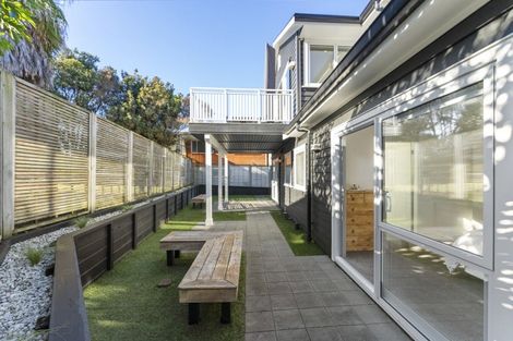 Photo of property in 379b Oceanbeach Road, Mount Maunganui, 3116