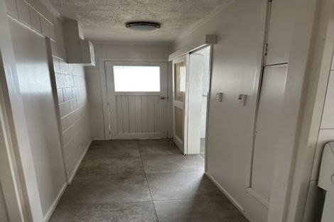 Photo of property in 20 Widmore Drive, Massey, Auckland, 0614