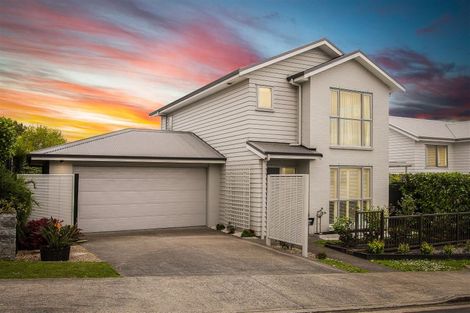 Photo of property in 30 Arthur Rolfe Lane, Swanson, Auckland, 0614