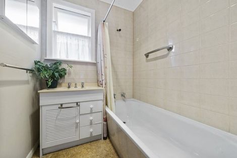 Photo of property in 296 Main Highway, Otaki, 5512