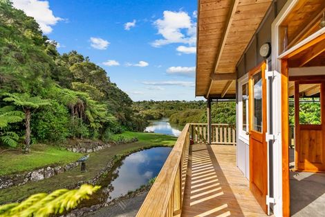 Photo of property in 155 Riverside Drive, Parahaki, Whangarei, 0112