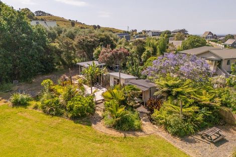 Photo of property in 35b Cuvier Crescent, Kuaotunu West, Whitianga, 3592