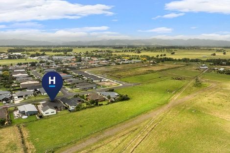 Photo of property in 64 Darlington Street, Ngatea, 3503