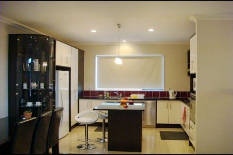 Photo of property in 60a Leafield Crescent, Henderson, Auckland, 0612