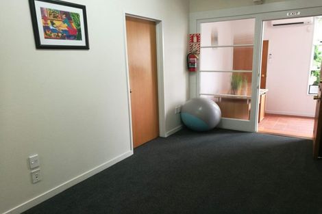 Photo of property in 440 Papanui Road, Strowan, Christchurch, 8052