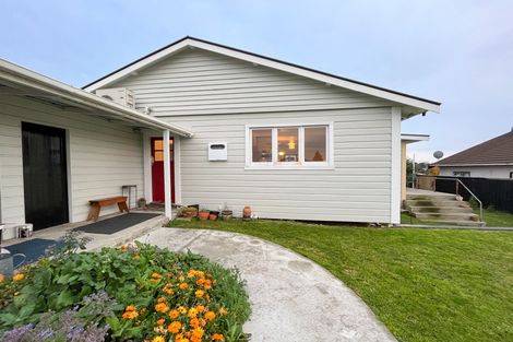 Photo of property in 18 Lewin Street, Balclutha, 9230
