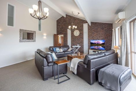 Photo of property in 363 Pakura Street, Te Awamutu, 3800