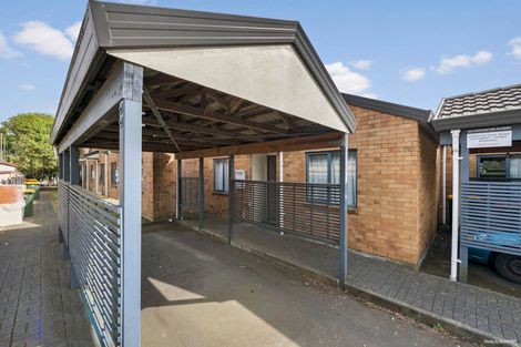 Photo of property in 4/202 Massey Road, Mangere East, Auckland, 2024