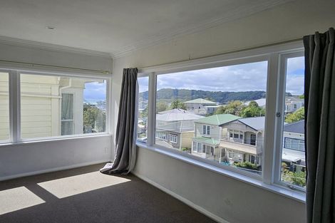 Photo of property in 86 Rolleston Street, Mount Cook, Wellington, 6021