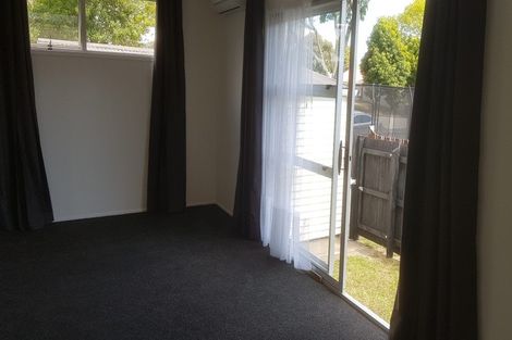 Photo of property in 5 Tangelo Place, Bucklands Beach, Auckland, 2012