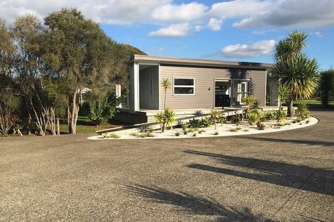 Photo of property in 163 Oraha Road, Kumeu, 0892