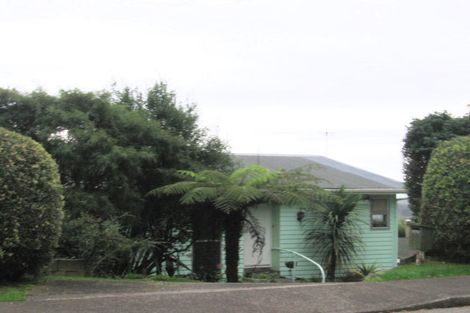 Photo of property in 52 Kotare Street, Waikanae, 5036