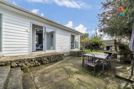 Photo of property in 3 Totara Street, Wainuiomata, Lower Hutt, 5014