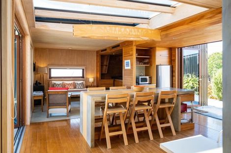 Photo of property in 28 Lightning Ridge View, Waimarama, 4294