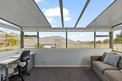 Photo of property in 26 Waldorf Crescent, Orewa, 0931