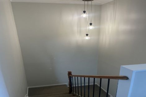 Photo of property in 2/37 Seabrook Avenue, New Lynn, Auckland, 0600