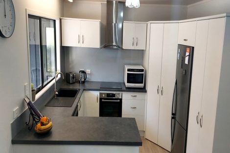 Photo of property in 68 Wiroa Road, Kerikeri, 0293