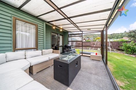 Photo of property in 19 Mcenroe Grove, Naenae, Lower Hutt, 5011