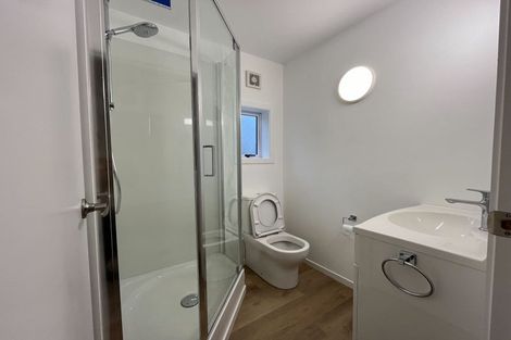 Photo of property in 25 Geoffrey Road, Torbay, Auckland, 0630