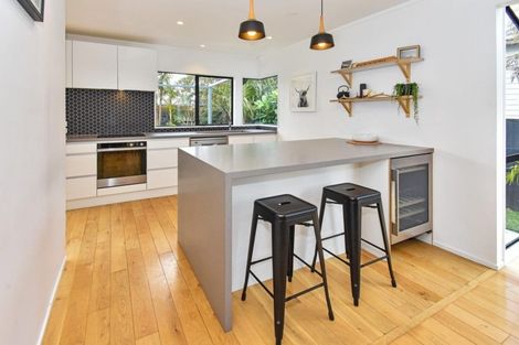 Photo of property in 113 Carnoustie Drive, Wattle Downs, Auckland, 2103