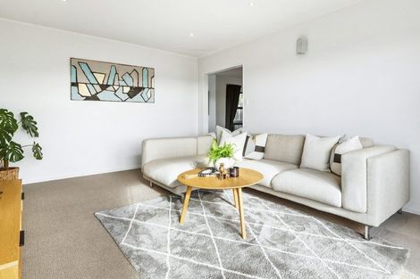 Photo of property in 3/7 Lynngate Place, Hillcrest, Auckland, 0627