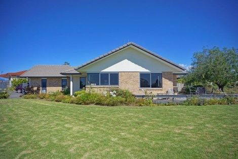 Photo of property in 12 Kiri Place, Te Puke, 3119