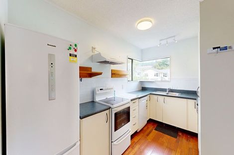 Photo of property in 33 Shirley Street, Karori, Wellington, 6012