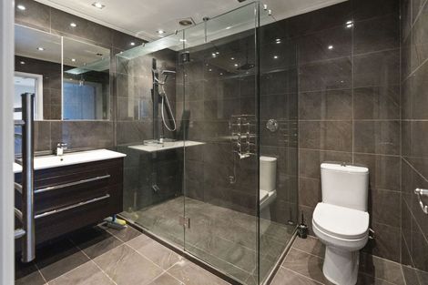 Photo of property in 12 Woodend Road, Woodend, 7610